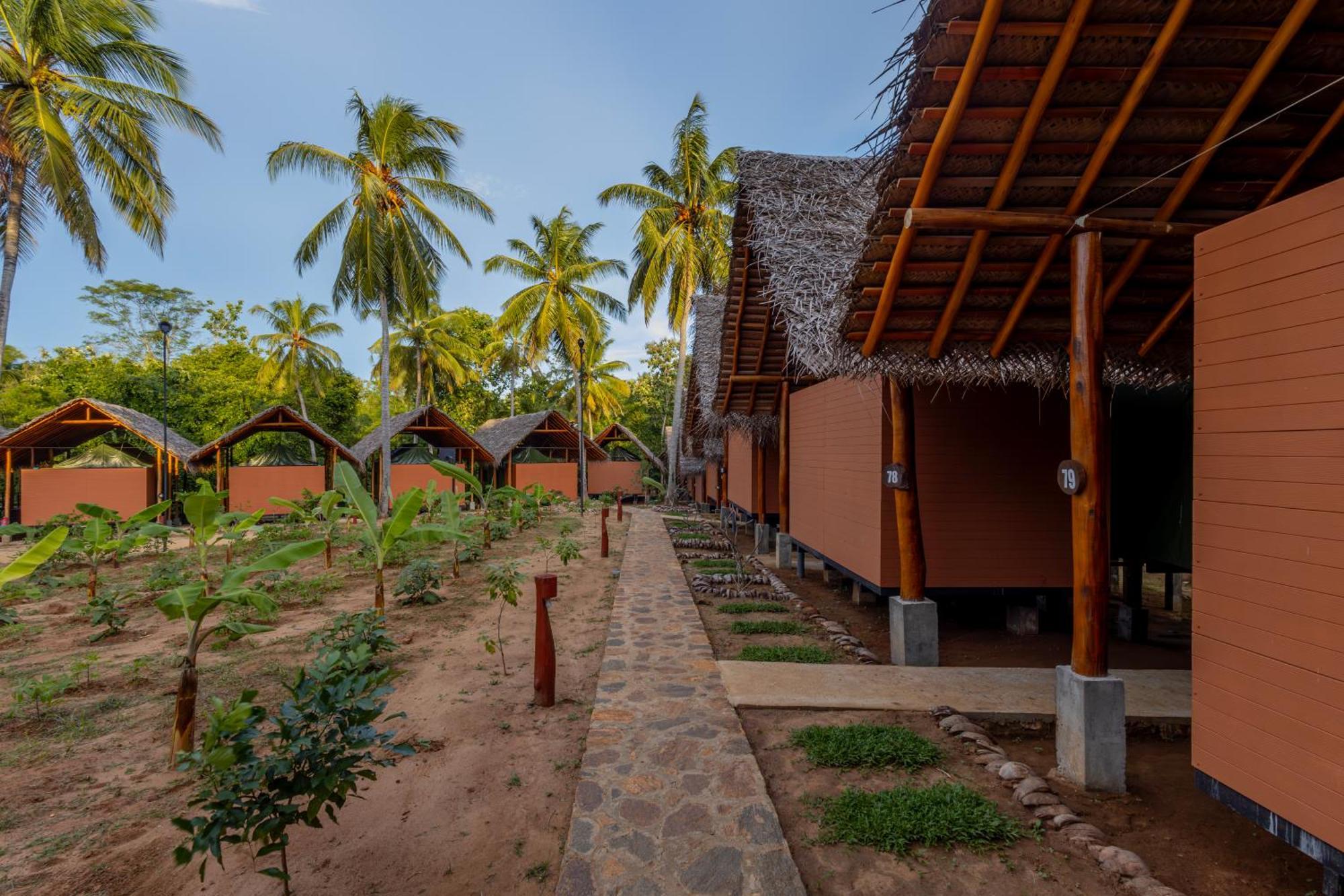 Athgira River Camping - Udawalawe Hotel Exterior foto